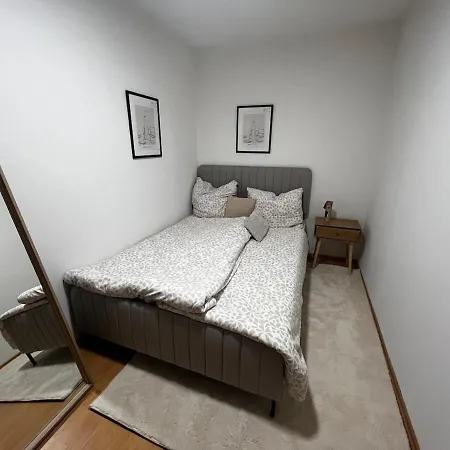 Cozy Sunny Flat In Quiet Spot ダッハウ
